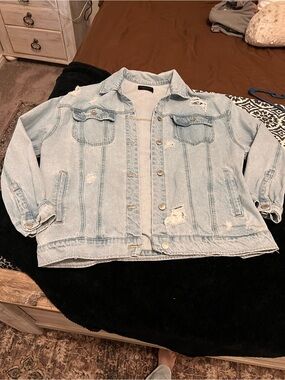 Light Wash oversized Distressed Denim Jacket - Light Blue